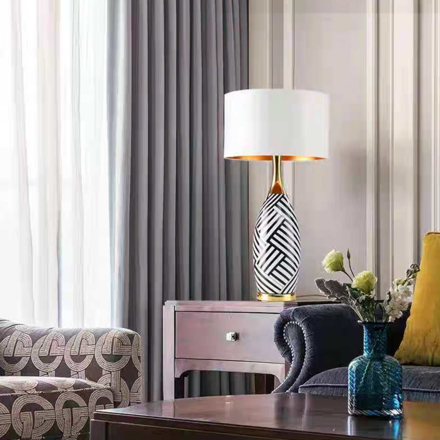 โคมไฟตั้งโต๊ะ LM257