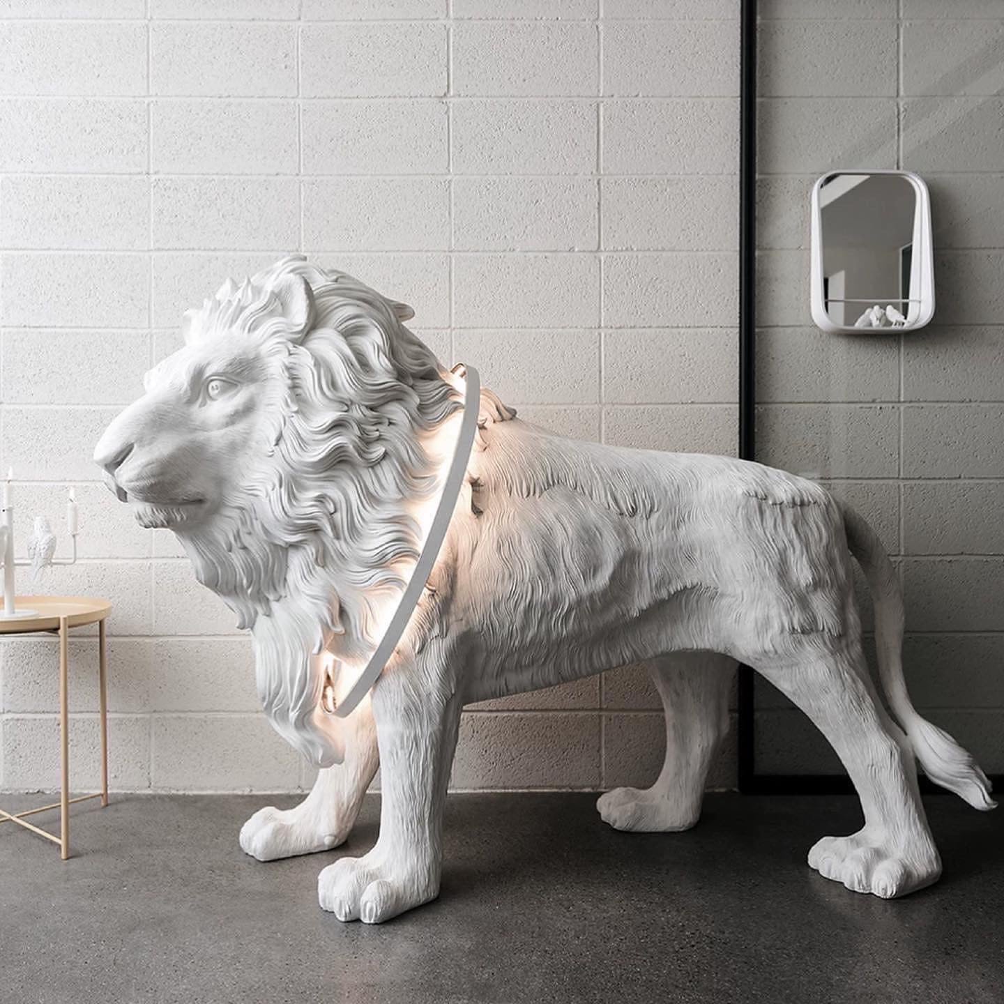 The lion king lamp DS031