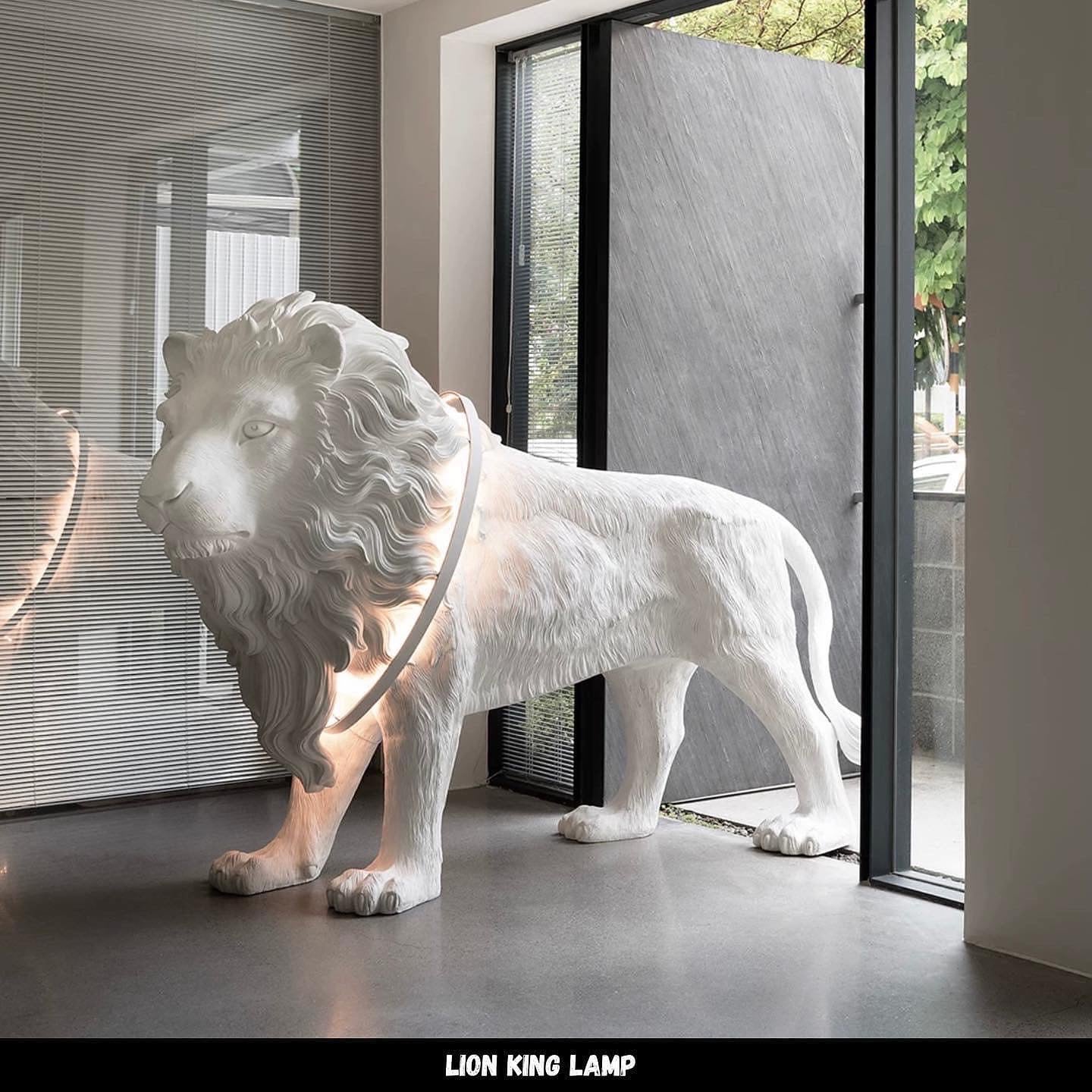 The lion king lamp DS031