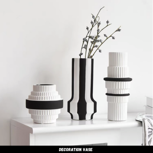 แจกัน black and white vase MD004