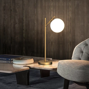 โคมไฟตั้งโต๊ะ LM227