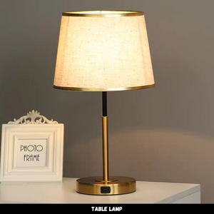 โคมไฟตั้งโต๊ะ LM215