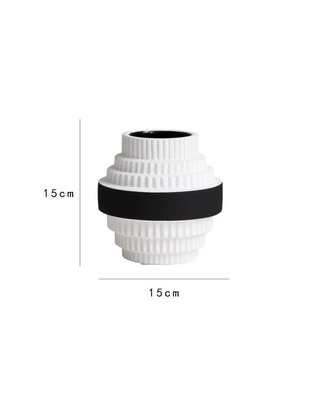 แจกัน black and white vase MD004
