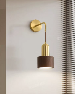 โคมไฟติดผนัง LM0218