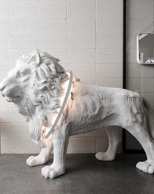 The lion king lamp  DS031