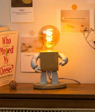 โคมไฟตุ๊กตาหุ่นยนต์ไม้ LM009